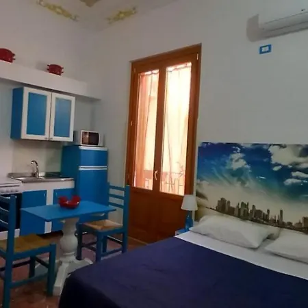 Guest house Casetta Colorata *